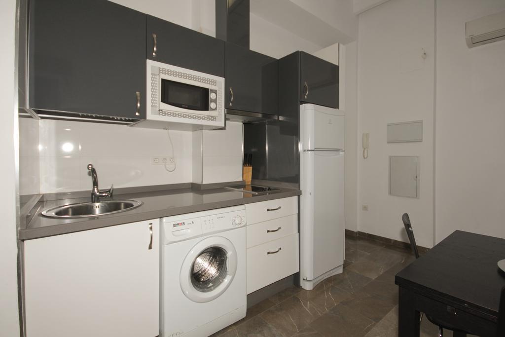 Apartamentos Turisticos Costa Azul Granada Eksteriør billede